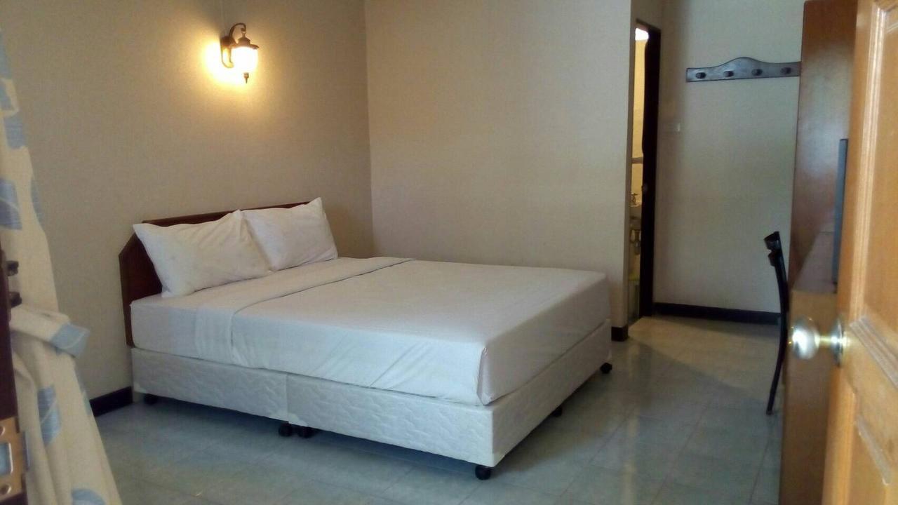 Jomtien Cozy Inn Pattaya Luaran gambar