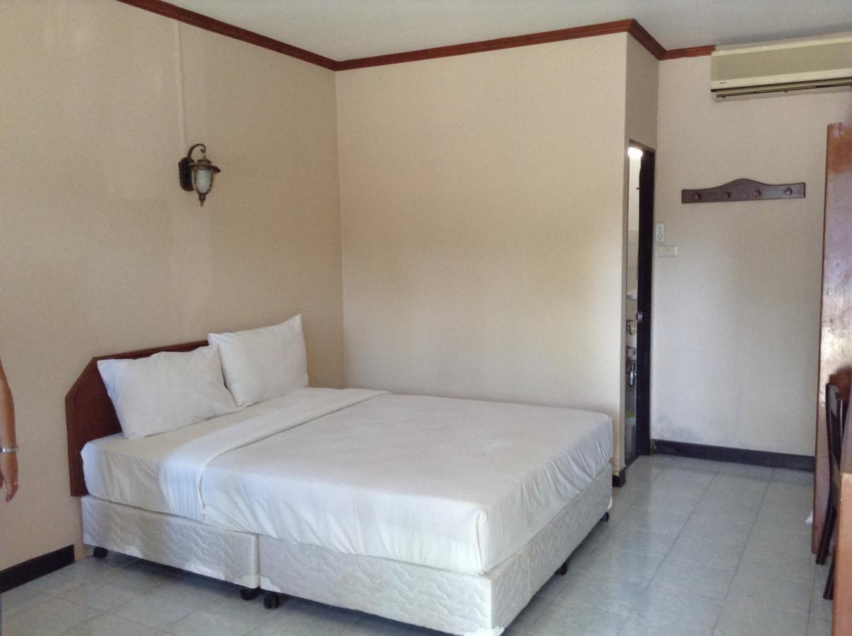 Jomtien Cozy Inn Pattaya Luaran gambar