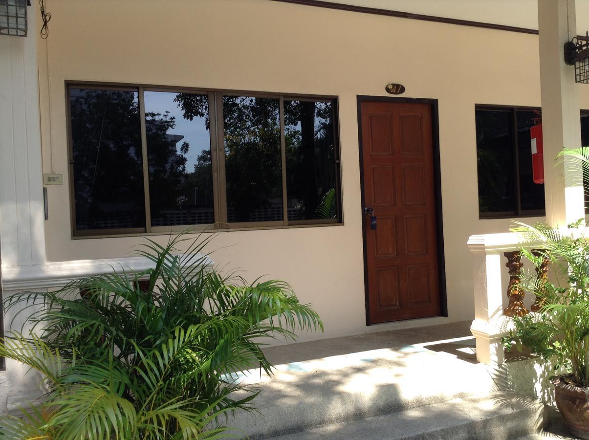 Jomtien Cozy Inn Pattaya Luaran gambar